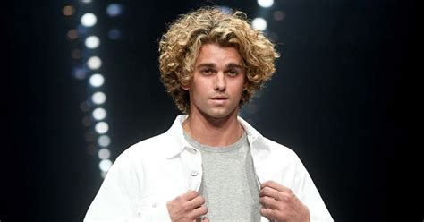 jay alvarrez sex|Remember When Jay Alvarrez, The Coconut Oil Sex Tape Bloke,。